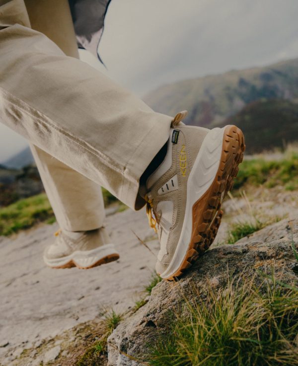 Women's Hightrail Waterproof Hiking Shoe | Alloy/Lichen